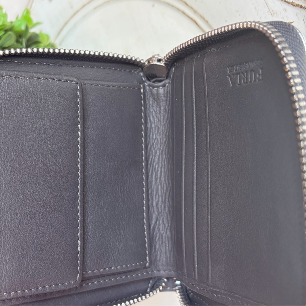 Furla Silver and Gray color block zippy Wallet with shopper tote - Picture 9 of 16